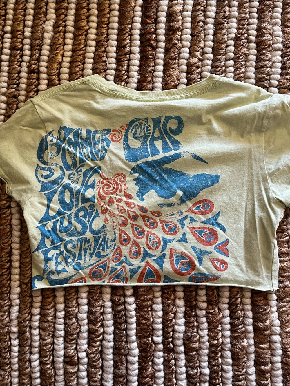 Rare Vintage Gap summer of love Graphic Festival Crop Tee